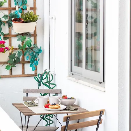 Stylish 3br In W Ac By Lovelystay Appartamento